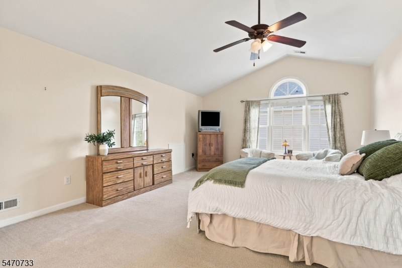 26 Rouser Way Hillsborough NJ 08844