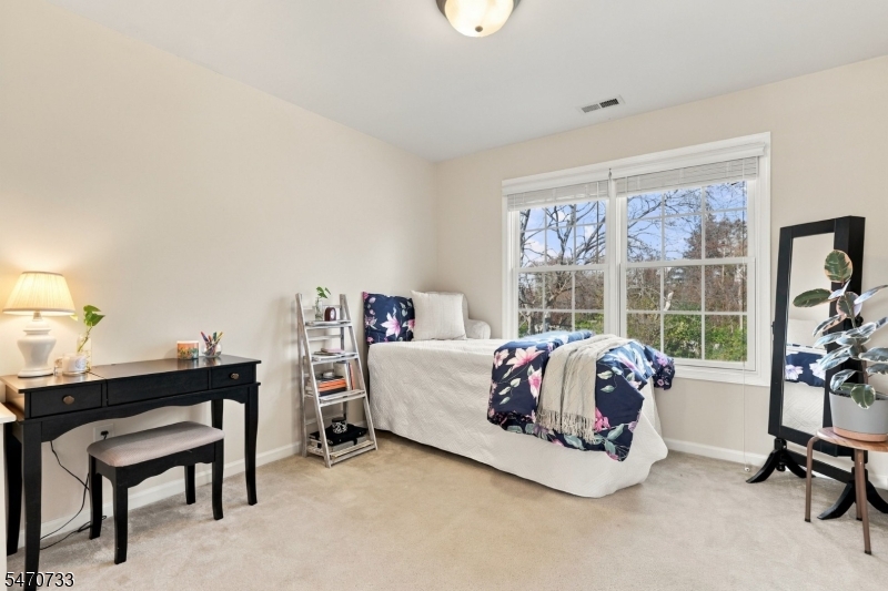 26 Rouser Way Hillsborough NJ 08844