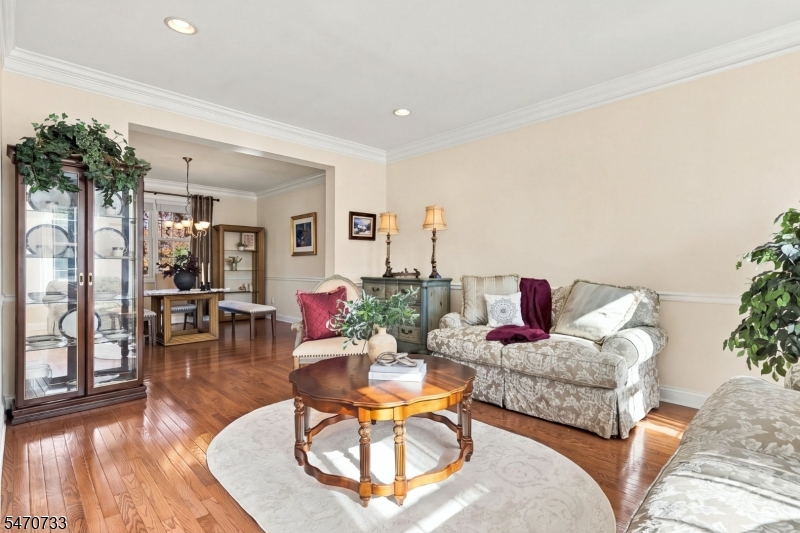 26 Rouser Way Hillsborough NJ 08844
