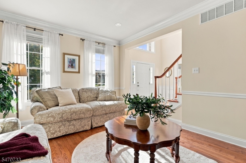 26 Rouser Way Hillsborough NJ 08844