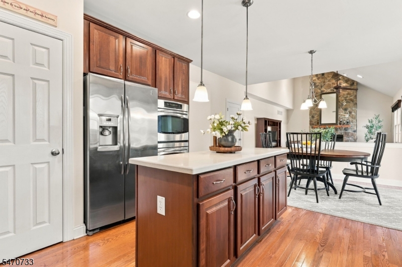 26 Rouser Way Hillsborough NJ 08844