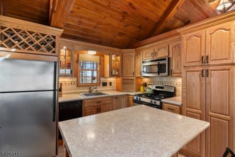 5 Anawa Road Vernon NJ 07422