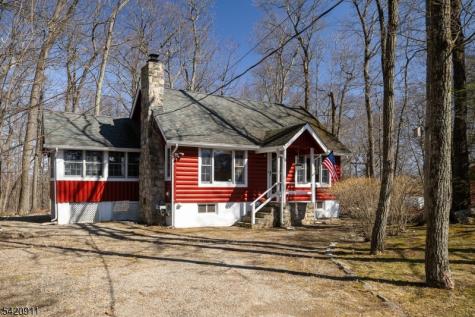 5 Anawa Road Vernon NJ 07422