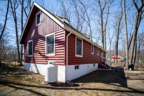 5 Anawa Road Vernon NJ 07422
