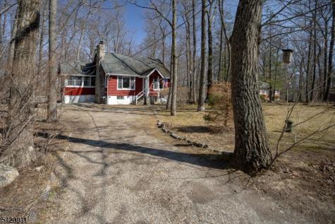 5 Anawa Road Vernon NJ 07422