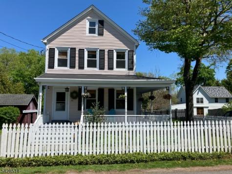 16 William Street Tewksbury NJ 08858