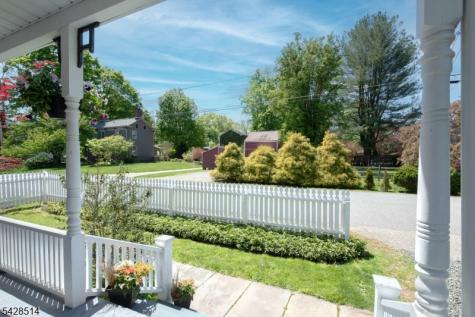 16 William Street Tewksbury NJ 08858