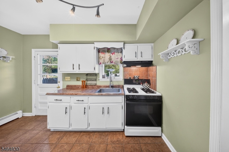 58 Somerset Street Somerville NJ 08876