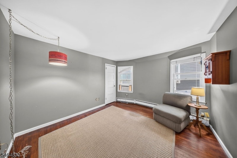 58 Somerset Street Somerville NJ 08876