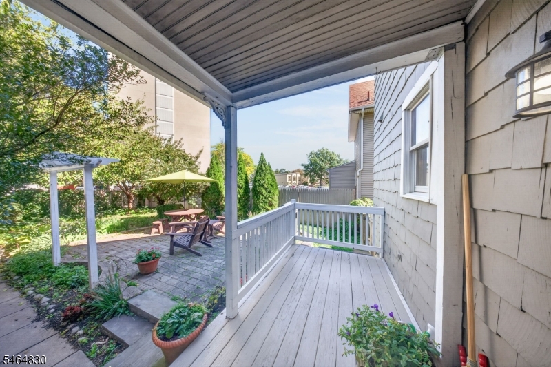 58 Somerset Street Somerville NJ 08876