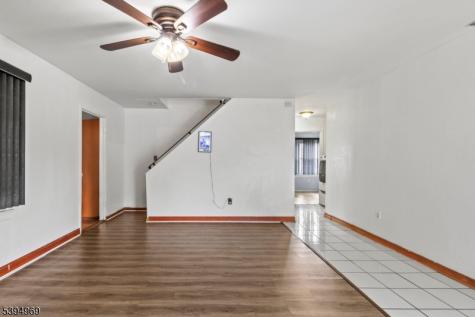 74 Beaverdale Lane Willingboro NJ 08046