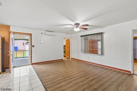 74 Beaverdale Lane Willingboro NJ 08046