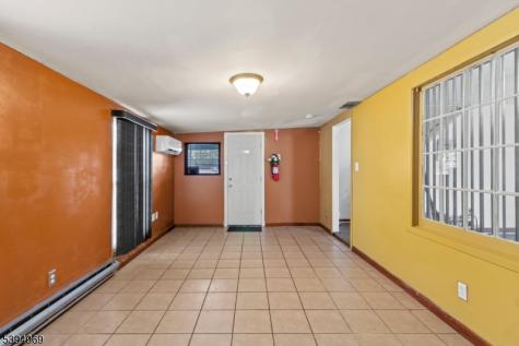 74 Beaverdale Lane Willingboro NJ 08046