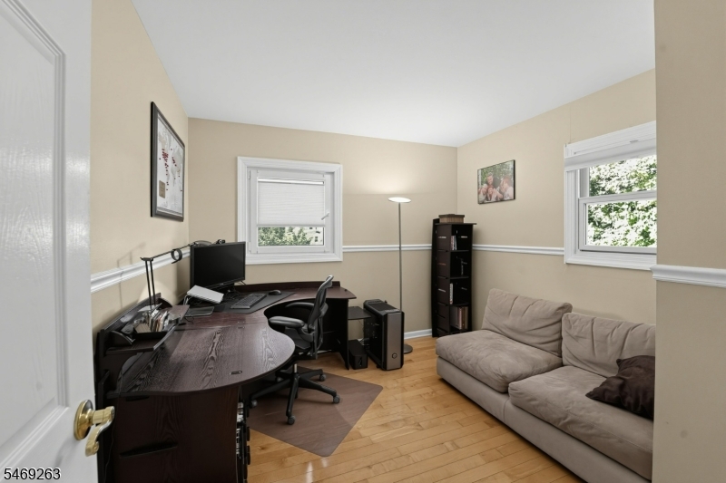 40 Jackson Street Nutley NJ 07110