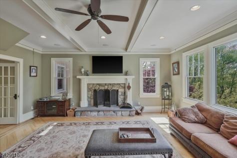 151 Lookout Road Mountain Lakes NJ 07046