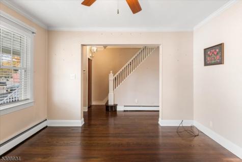 40 Ling Street Woodbridge NJ 08863
