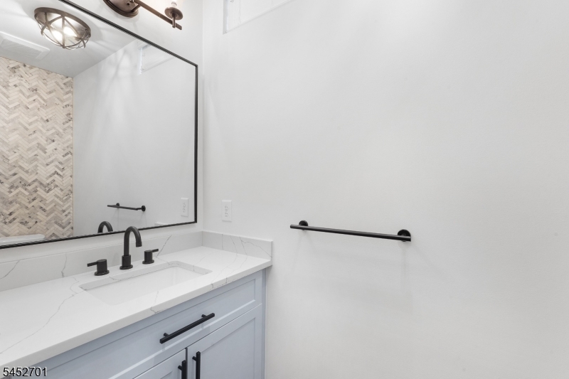 10 Willocks Circle Franklin NJ 08873