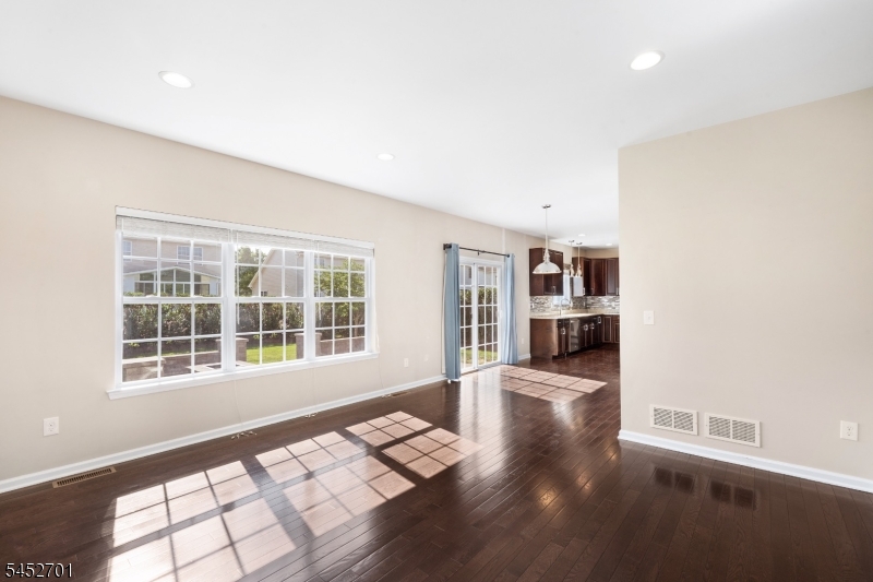 10 Willocks Circle Franklin NJ 08873