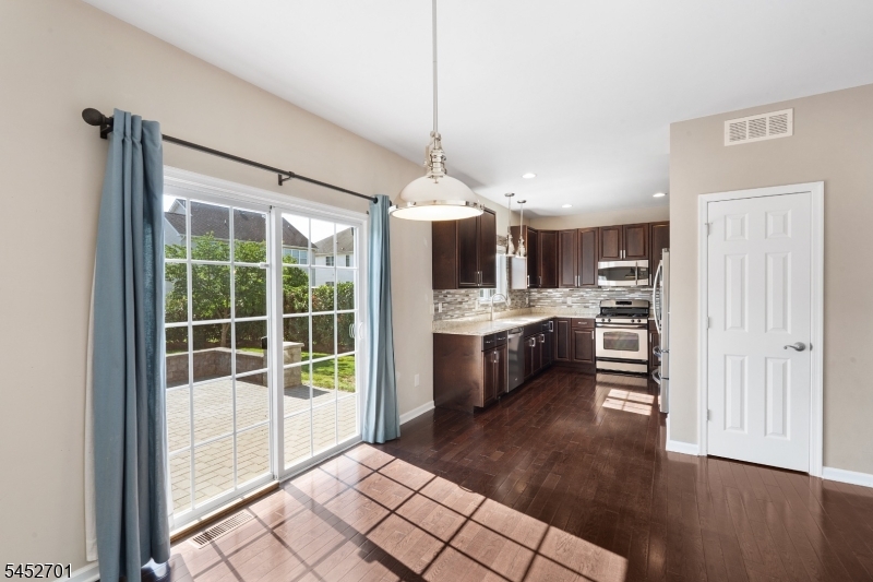 10 Willocks Circle Franklin NJ 08873