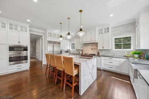 1 Cora Way Millburn NJ 07078