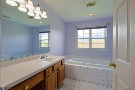 14 Thomas Road Lafayette NJ 07848