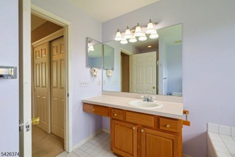 14 Thomas Road Lafayette NJ 07848