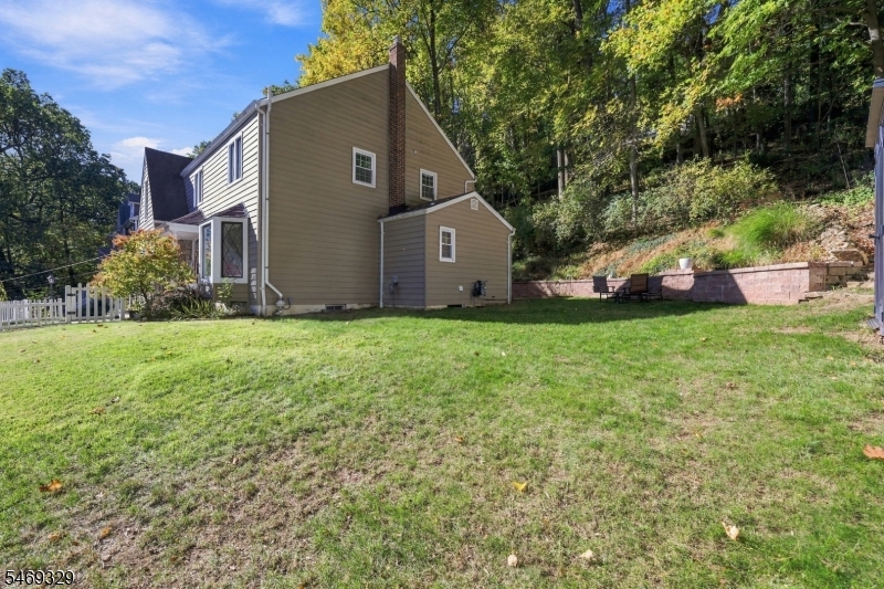 49 Raynor Road Morris NJ 07960