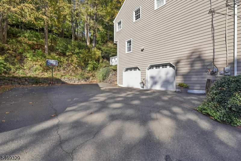49 Raynor Road Morris NJ 07960