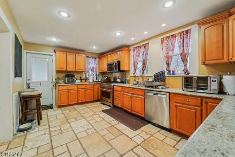 5 Overlook Avenue West Orange NJ 07052