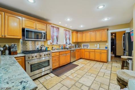 5 Overlook Avenue West Orange NJ 07052