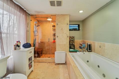 5 Overlook Avenue West Orange NJ 07052