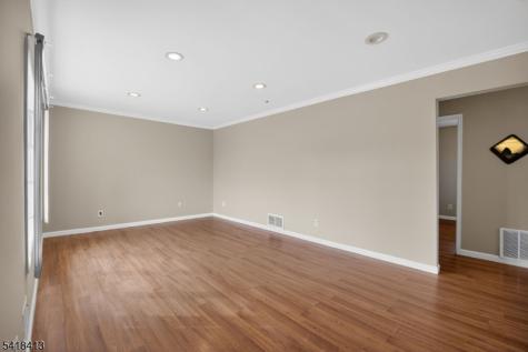 340 Old Post Road Edison NJ 08817