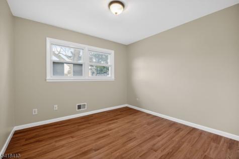 340 Old Post Road Edison NJ 08817