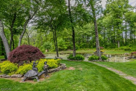 200 Old Georgetown Road Franklin NJ 08540