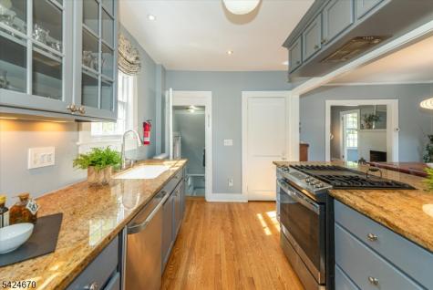 49 Harvard Street Montclair NJ 07042