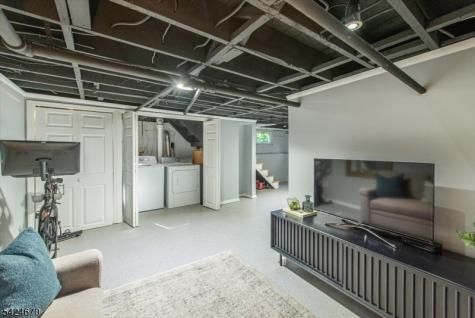 49 Harvard Street Montclair NJ 07042