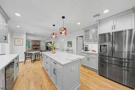 11 Goose Cove Lane Ramsey NJ 07446