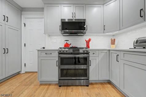 11 Goose Cove Lane Ramsey NJ 07446