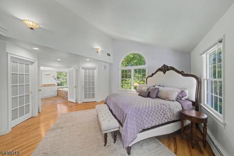 11 Goose Cove Lane Ramsey NJ 07446