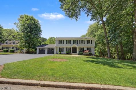 11 Goose Cove Lane Ramsey NJ 07446