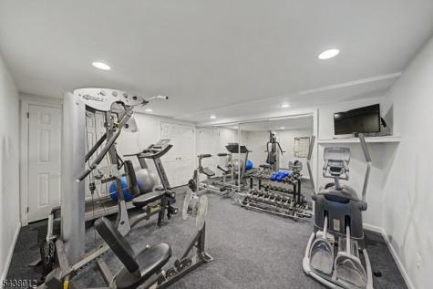 11 Goose Cove Lane Ramsey NJ 07446