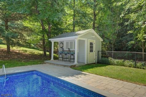 11 Goose Cove Lane Ramsey NJ 07446