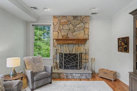 11 Goose Cove Lane Ramsey NJ 07446
