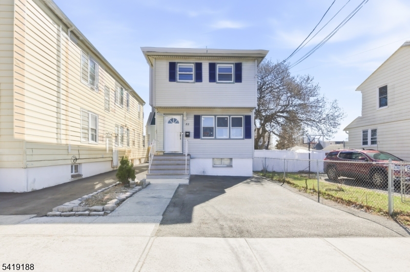 88 Columbus Avenue Belleville NJ 07109
