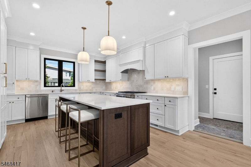 1978 Grand Street Scotch Plains NJ 07076