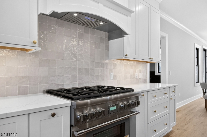 1978 Grand Street Scotch Plains NJ 07076