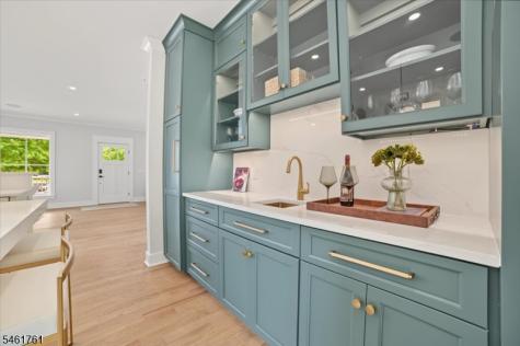 30 Peapack Road Far Hills NJ 07931