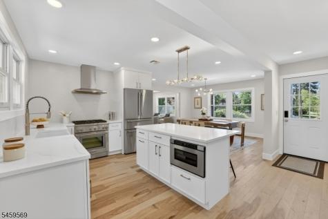 909 Ridgewood Road Millburn NJ 07041