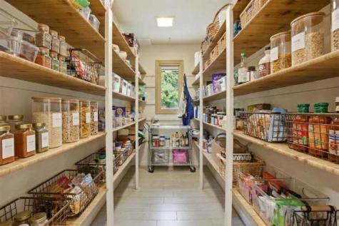 2 Elliot Farm Road Tewksbury NJ 07830