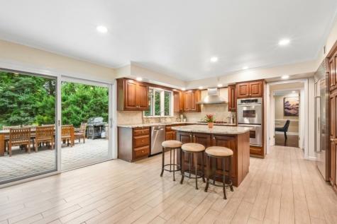 2 Elliot Farm Road Tewksbury NJ 07830